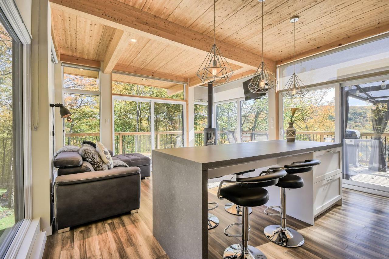 Modern Chalet With Mountain And Lake View By Reserver.Ca Sainte-Adele Exterior photo