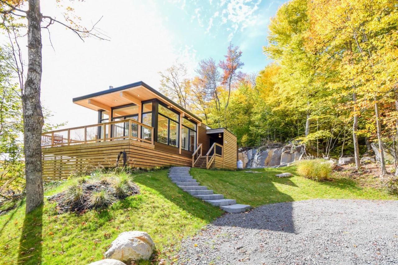 Modern Chalet With Mountain And Lake View By Reserver.Ca Sainte-Adele Exterior photo